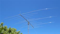 Momobeam Tetra17-FS 40/20/15/10M Full-Size Yagi Antennas
