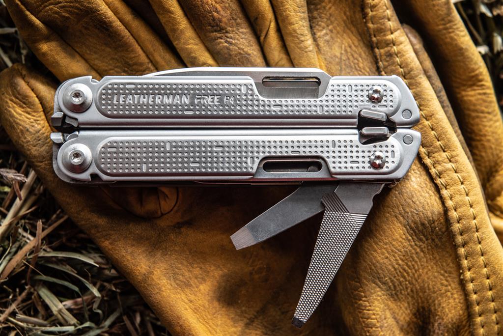 Leatherman 832640 Leatherman Free P4 MultiTools DX Engineering