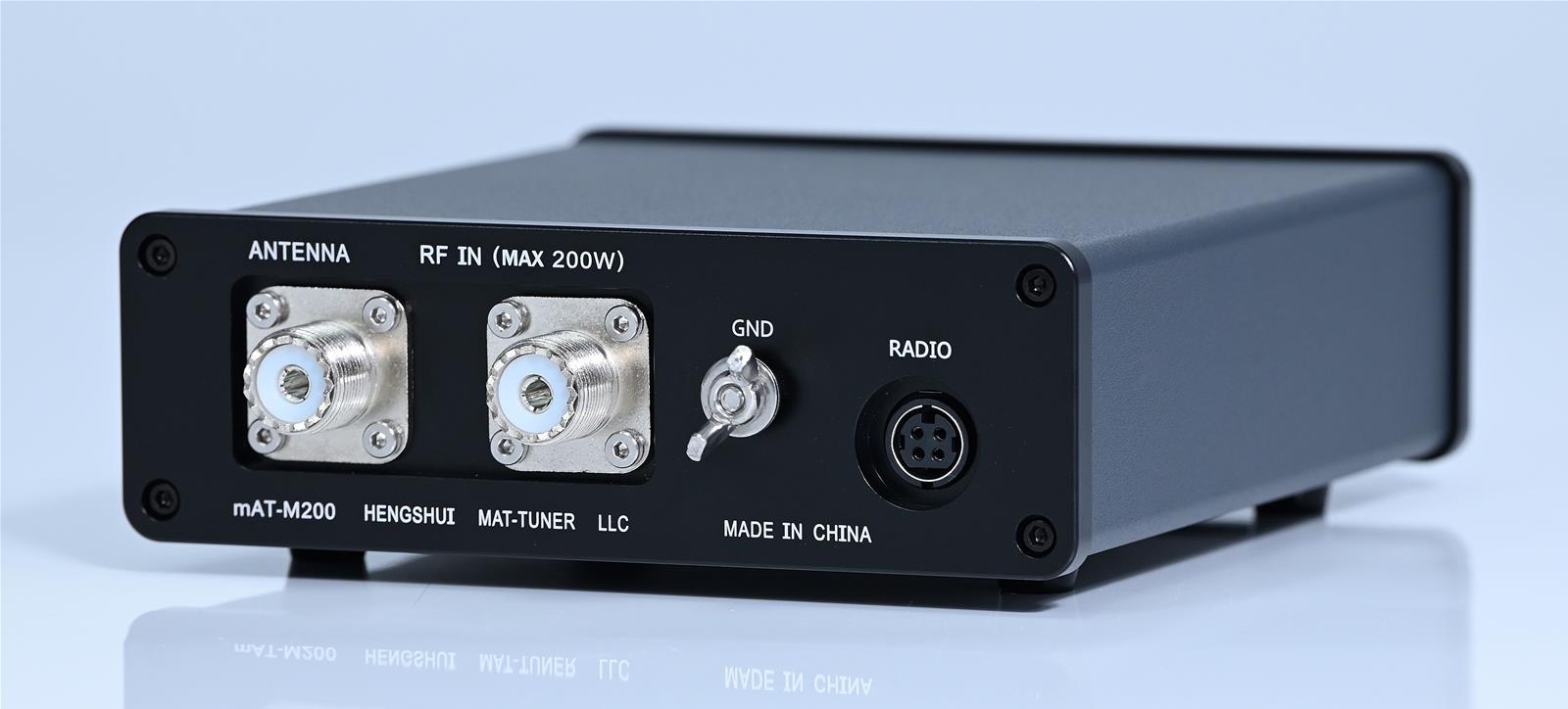 MAT-TUNER MAT-M200 mAT-TUNER MAT-M200 200 Watt Icom/Kenwood