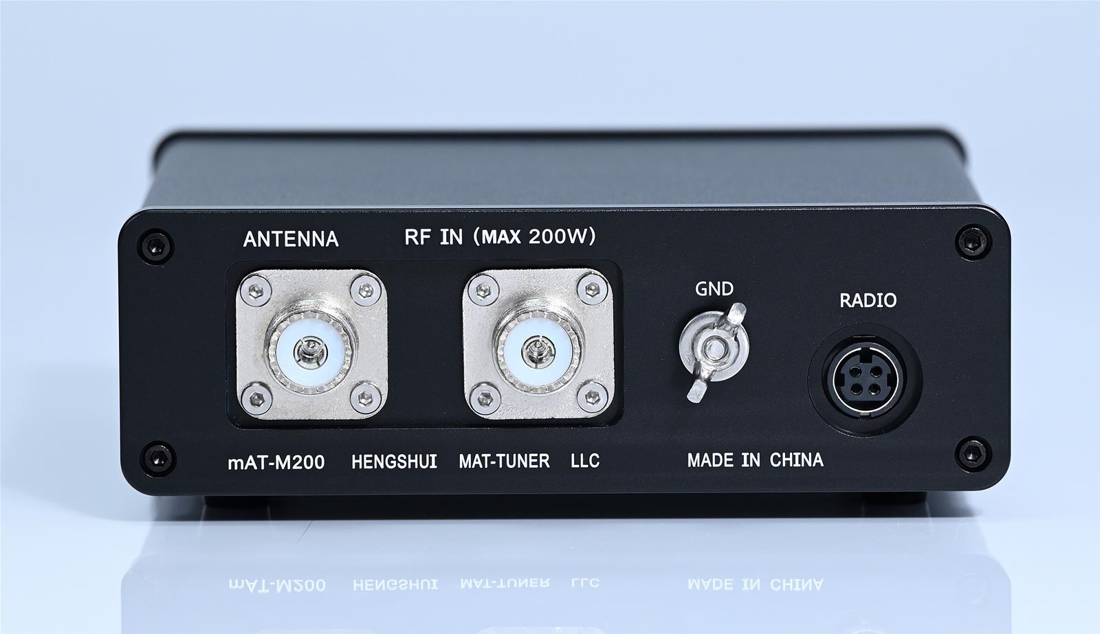 MAT-TUNER MAT-M200 mAT-TUNER MAT-M200 200 Watt Icom/Kenwood