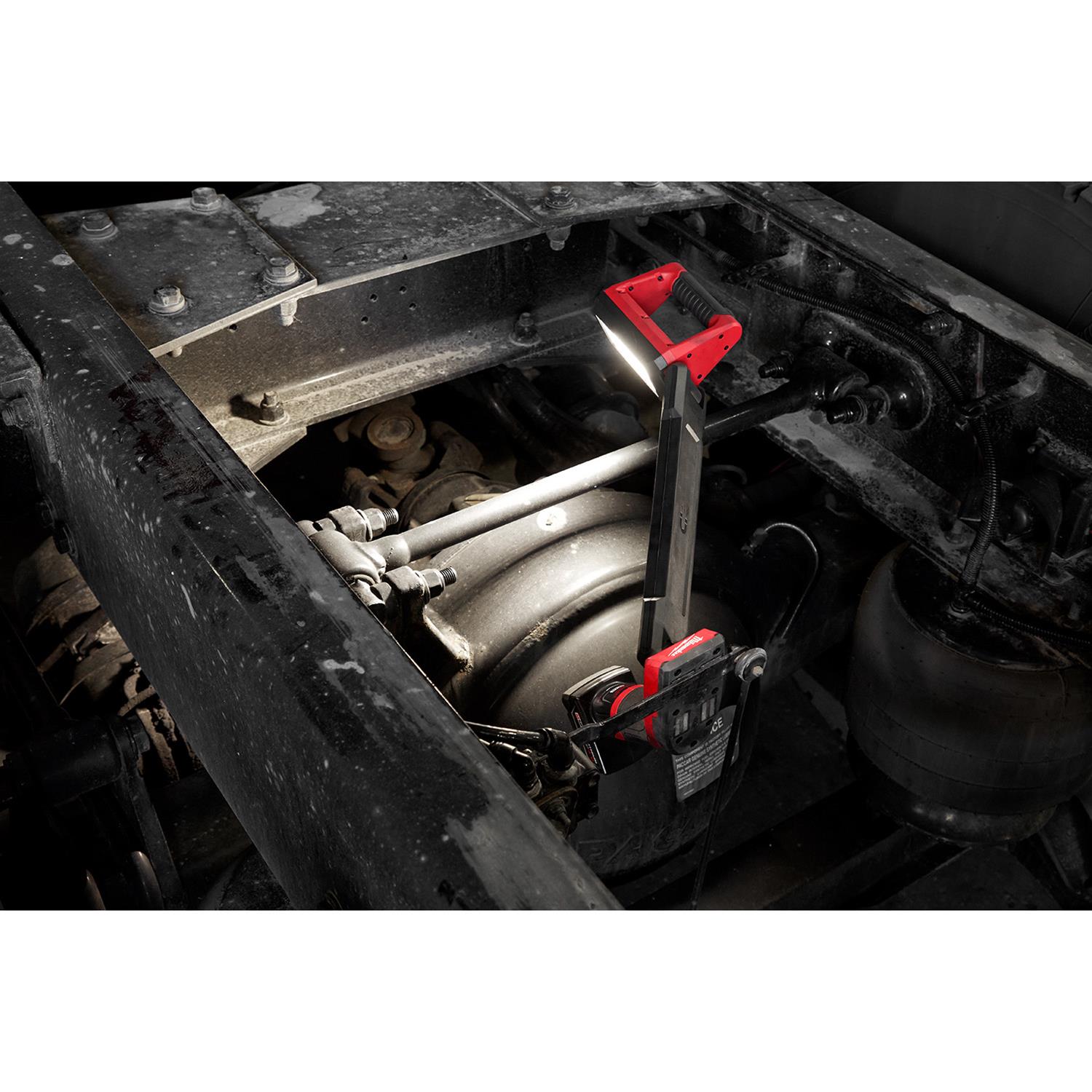 Milwaukee Tool 2126-21XC Milwaukee M12 Underbody and Underhood
