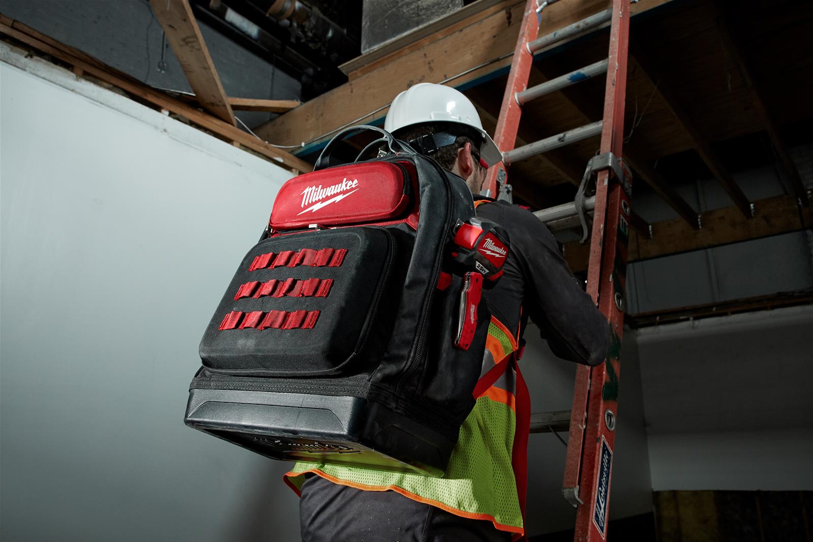 Milwaukee Tool 48-22-8201 Milwaukee Ultimate Jobsite Backpacks