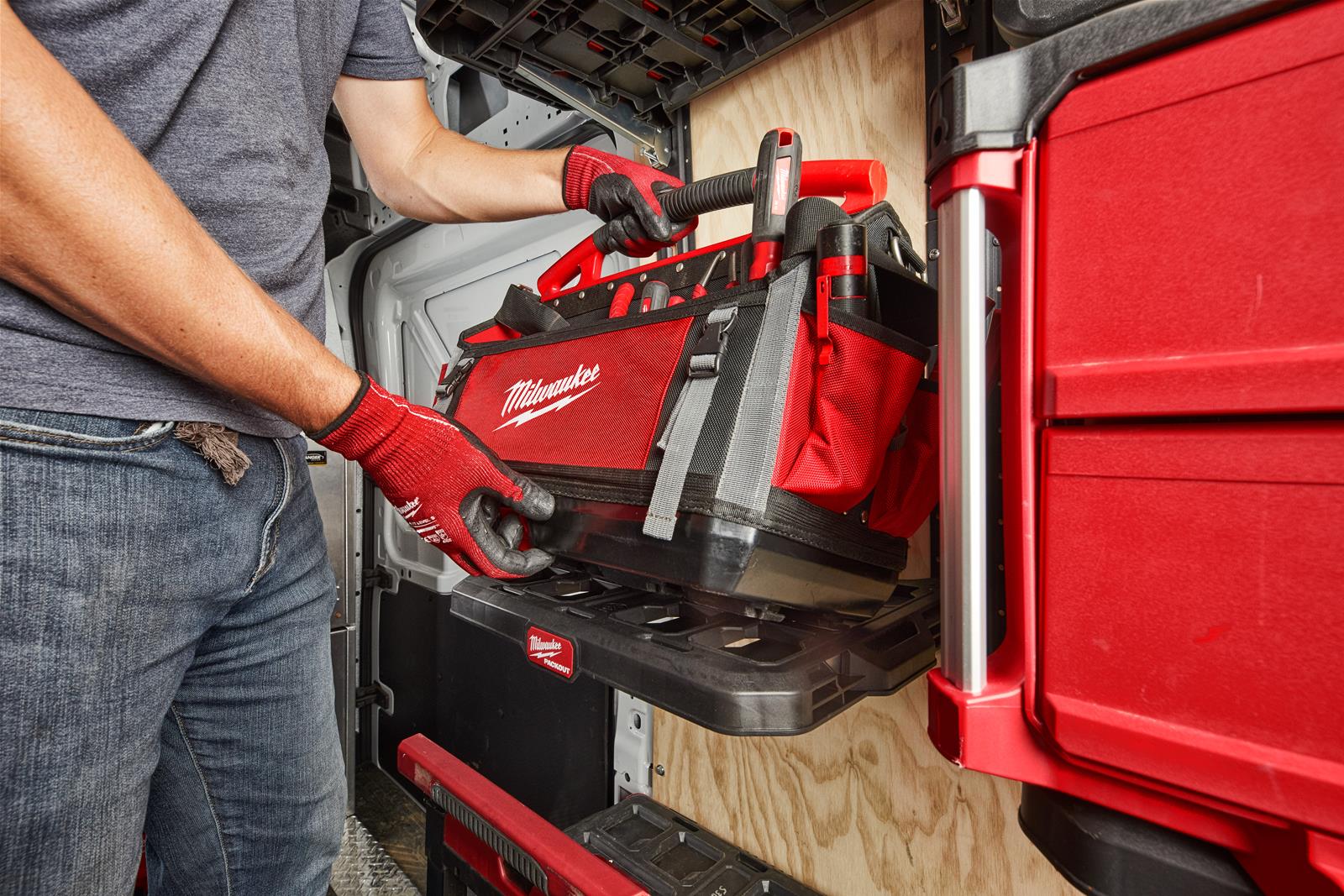 Milwaukee Tool 48-22-8320 Milwaukee PACKOUT Totes | DX Engineering
