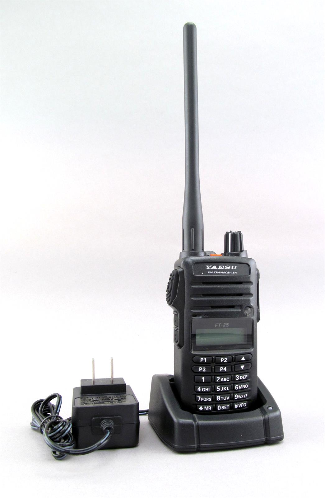 YAESU FT-51ND & TRIO トリオ TR-2500 無線機 YAESU FT-51ND & TRIO トリオ TR-2500 無線機